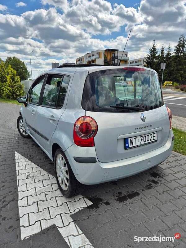 Używany Renault Modus 2005 Srebrny Minivan