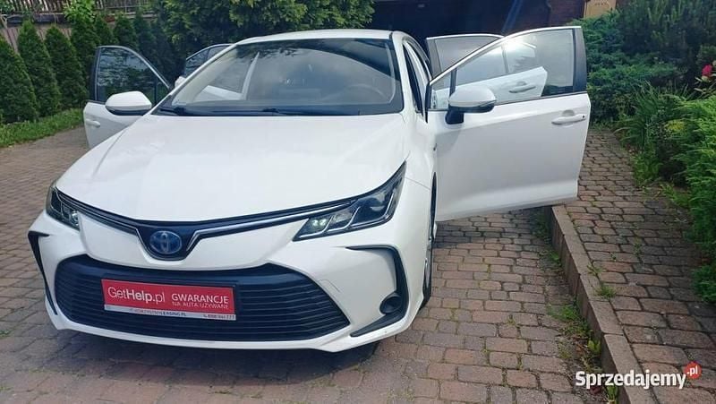 Biały Używany 2020 Toyota Corolla Sedan/Limuzyna | 50 900 zł (Dobra cena) - Obraz 1/4