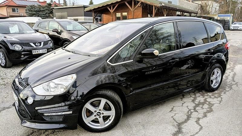 Używany Ford S-MAX Titanium S 136 KM (100 kW) 2011 Czarny Minivan