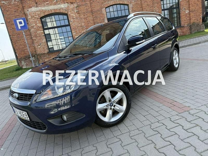 Niebieski Używany 2010 Ford Focus Kombi | 10 900 zł (Uczciwa cena) - Obraz 1/4