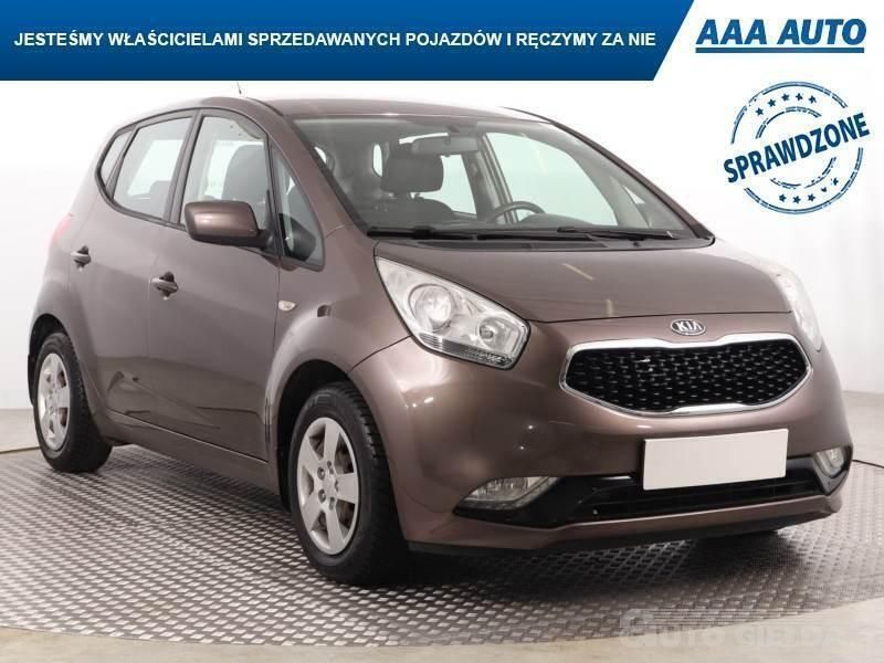 Brązowy Używany 2016 Kia Venga Hatchback | 33 999 zł (Uczciwa cena) - Obraz 1/4