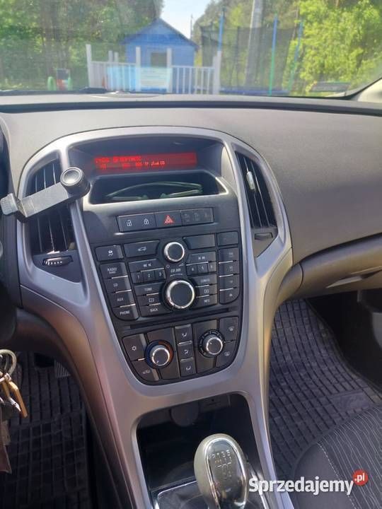 Używany Opel Astra 2018 Biały Sedan/Limuzyna