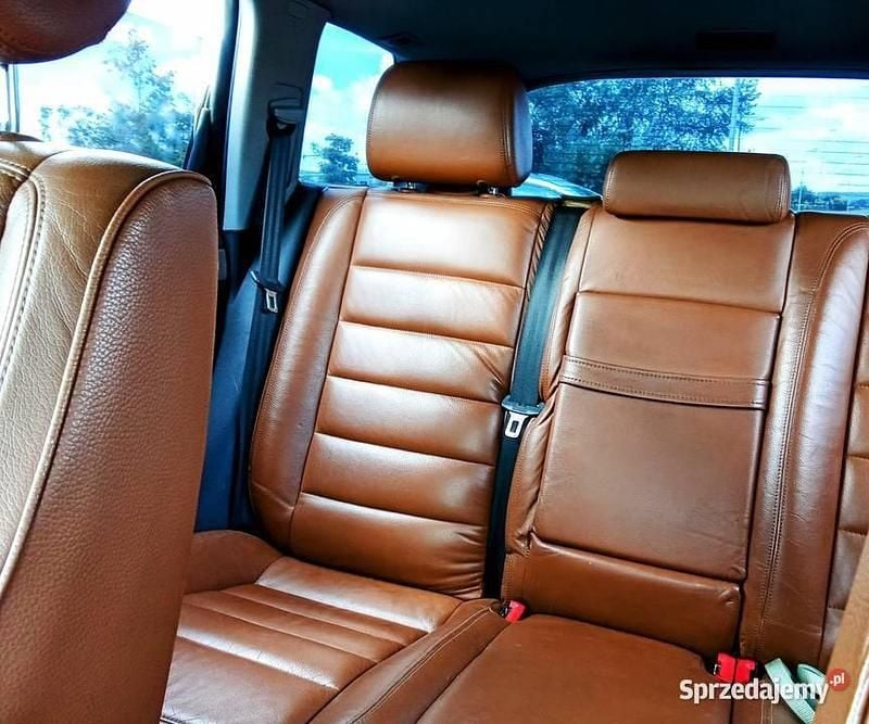 Używany 2005 VW Touareg SUV | 31 000 zł - Obraz 1/4