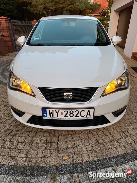 Biały Używany 2016 Seat Ibiza Style Hatchback | 37 400 zł (Dobra cena) - Obraz 1/4