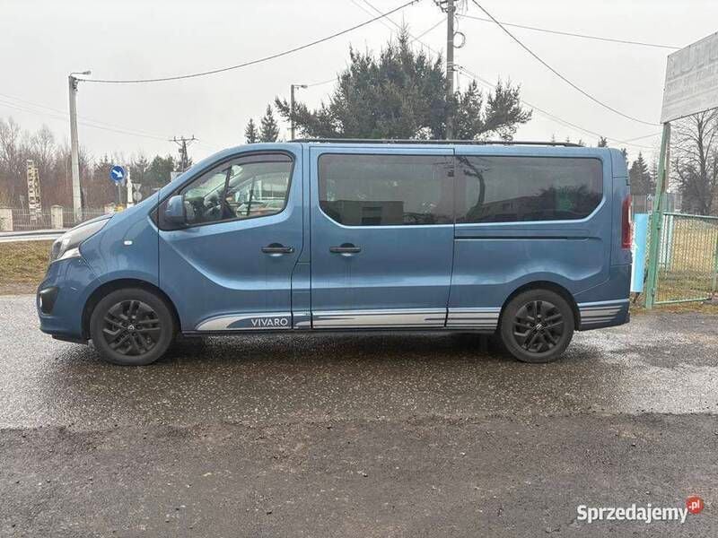 Niebieski Używany 2018 Opel Vivaro Van | 87 900 zł (Drogi) - Obraz 1/4