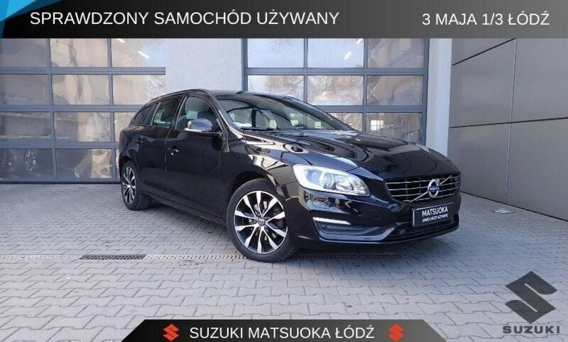 Czarny (metalik) Używany 2018 Volvo V60 Kombi | 59 900 zł (Super Cena) - Obraz 1/4