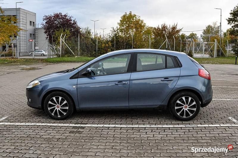 Używany 2007 Fiat Bravo Hatchback | 7900 zł (Dobra cena) - Obraz 1/4