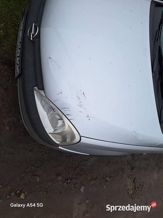 Używany Opel Corsa 2001 Srebrny Hatchback