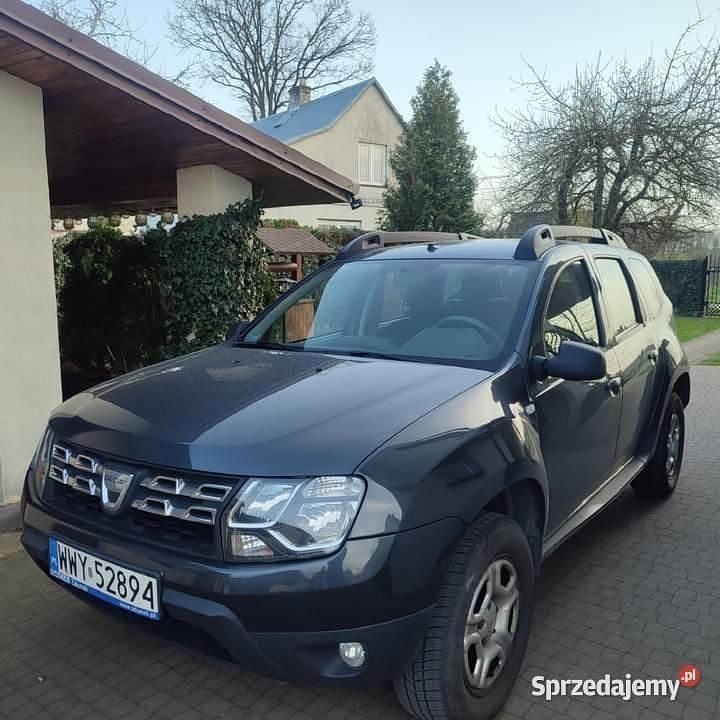Szary Używany 2017 Dacia Duster SUV | 33 000 zł (Super Cena) - Obraz 1/4