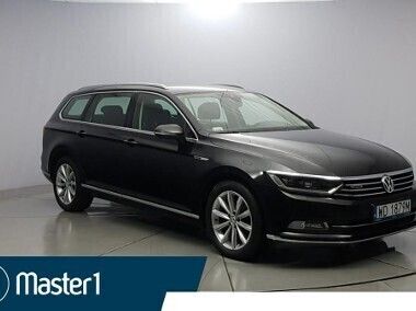 Czarny Używany 2018 VW Passat Sedan/Limuzyna | 119 850 zł - Obraz 1/4