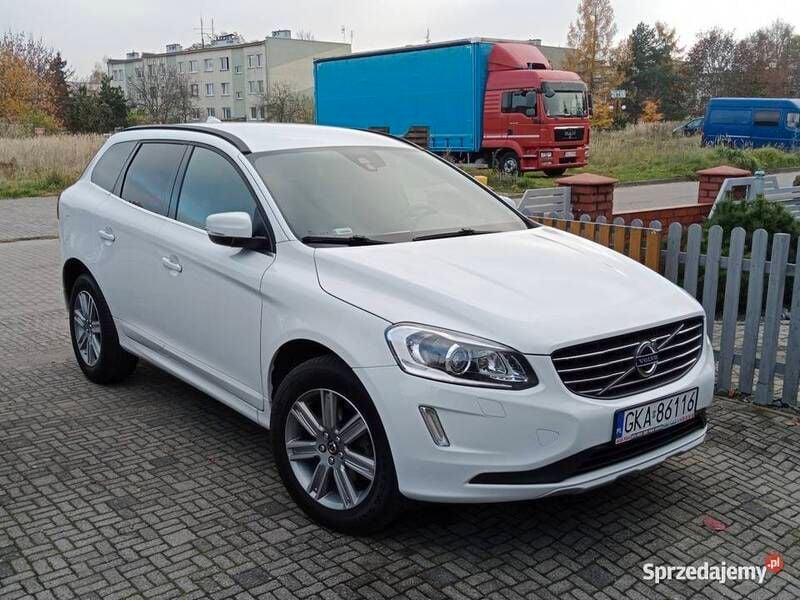 Używany Volvo XC60 2015 Biały SUV