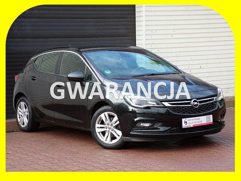 Czarny Używany 2019 Opel Astra Hatchback | 44 900 zł (Uczciwa cena) - Obraz 1/4