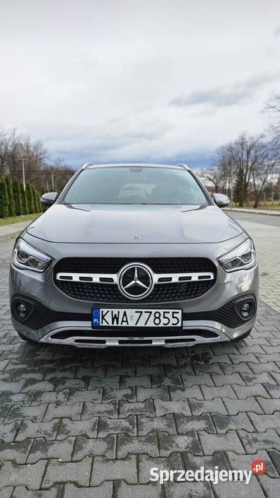 Szary Używany 2021 Mercedes GLA250 SUV | 149 999 zł - Obraz 1/4