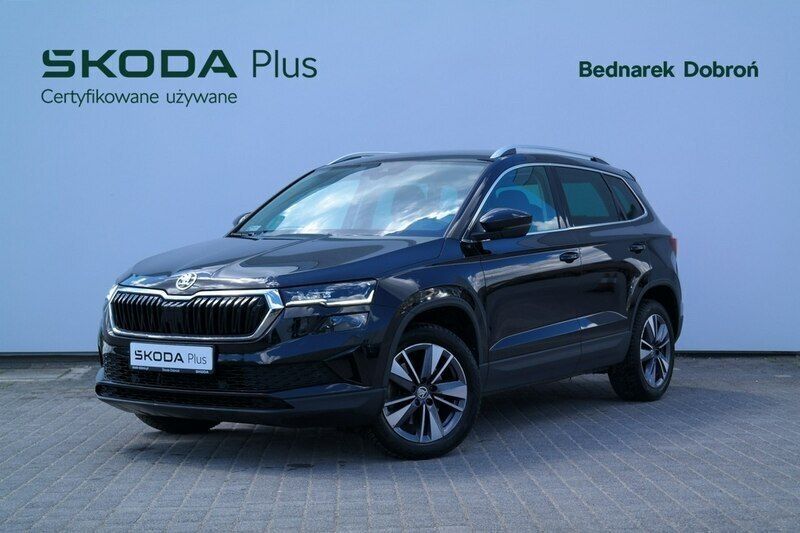 Czarny (metalik) Używany 2022 Skoda Karoq SUV | 104 900 zł - Obraz 1/4