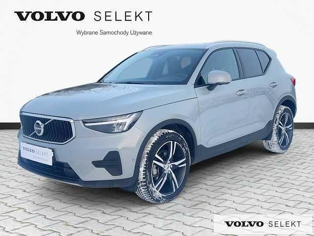 Szary Używany 2025 Volvo XC40 SUV | 169 900 zł (Dość drogi) - Obraz 1/3