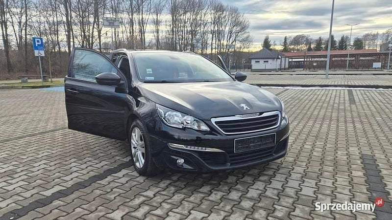 Czarny Używany 2017 Peugeot 308 Kombi | 34 900 zł (Uczciwa cena) - Obraz 1/4