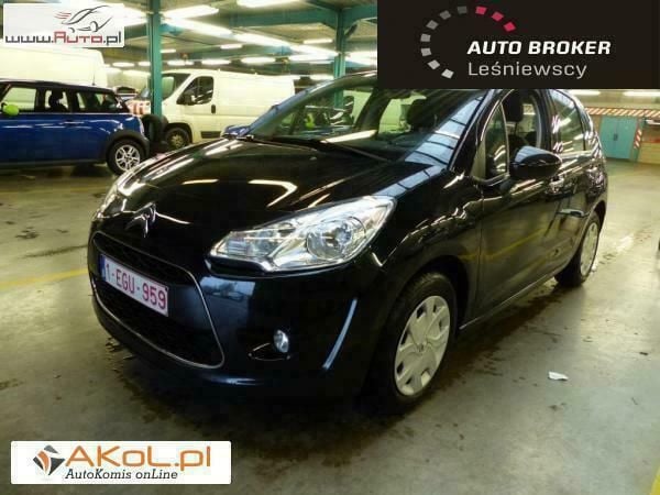 Czarny Używany 2012 Citroën C3 Hatchback | 31 000 zł (Drogi) - Obraz 1/4
