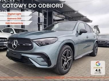 Srebrny Nowe 2025 Mercedes GLC200 AMG Line Premium Plus SUV | 273 200 zł - Obraz 1/4