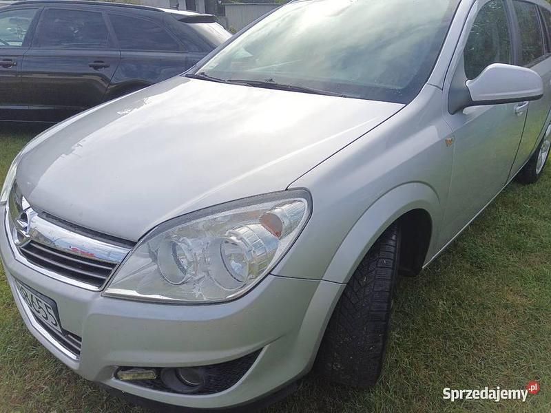 Używany Opel Astra 90 KM (66 kW) 2009