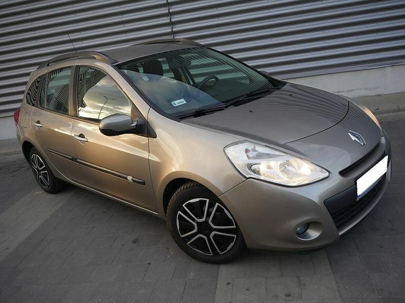 Używany Renault Clio GrandTour 2010 Inny kolor Kombi