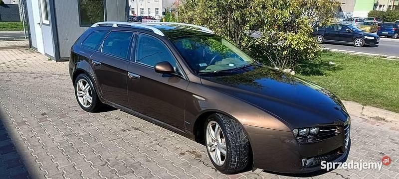 Używany Alfa Romeo 159 2008 Brązowy Kombi
