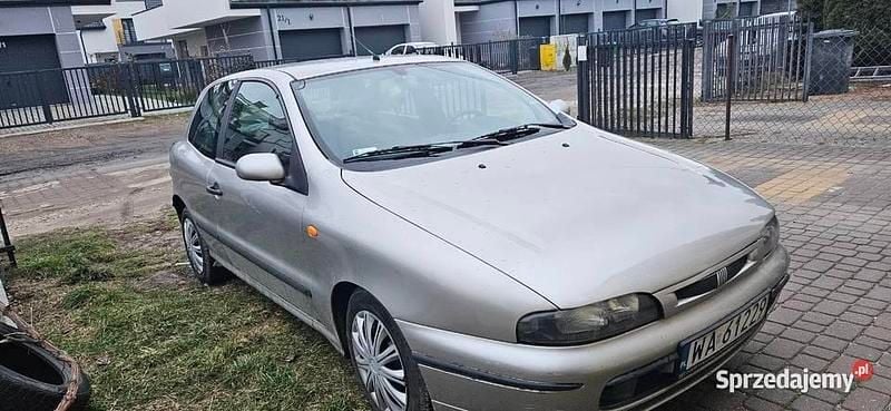 Używany 1994 Fiat Bravo Hatchback | 900 zł - Obraz 1/4