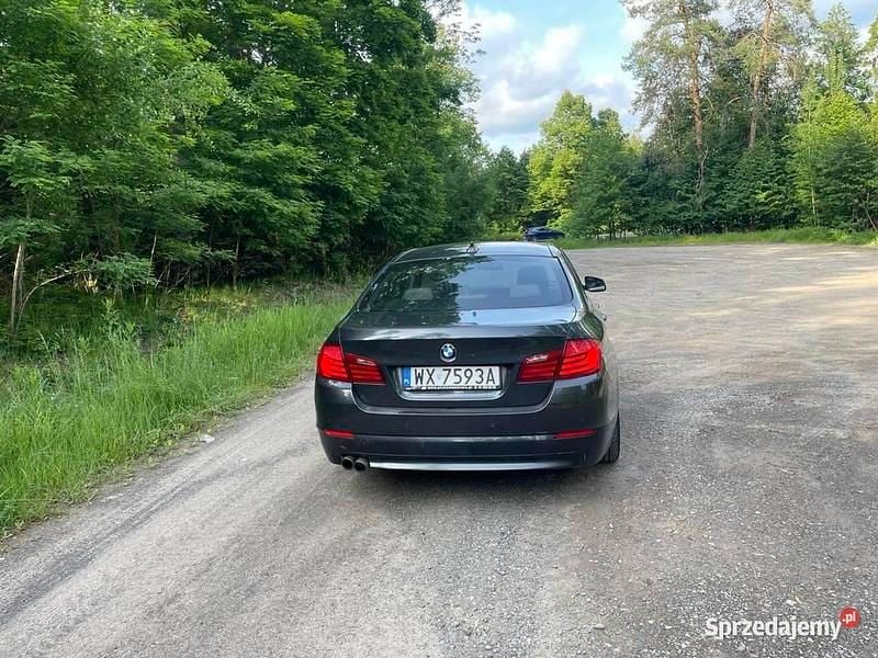 Czarny Używany 2011 BMW 523 Sedan/Limuzyna | 38 900 zł - Obraz 1/4