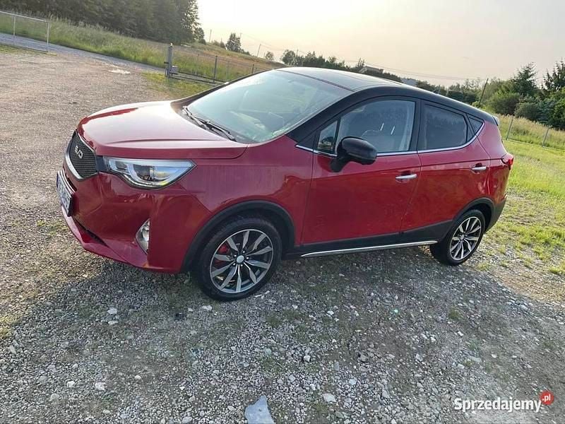 Używany EVO Evo 4 2021 Czerwony SUV