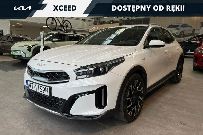 Biały (metalik) Używany 2024 Kia XCeed 2 SUV | 99 900 zł (Uczciwa cena) - Obraz 1/4