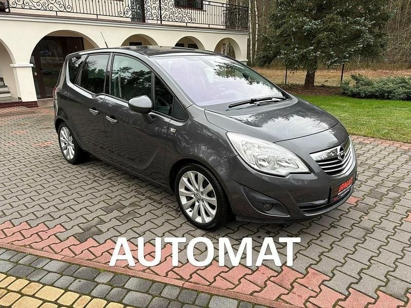 Szary Używany 2012 Opel Meriva Cosmo Minivan | 26 000 zł (Uczciwa cena) - Obraz 1/4