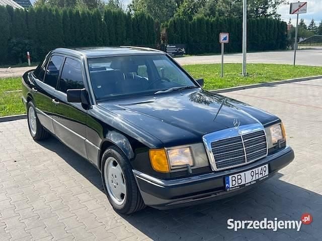 Używany 1990 Mercedes E300 Sedan/Limuzyna | 29 900 zł - Obraz 1/4