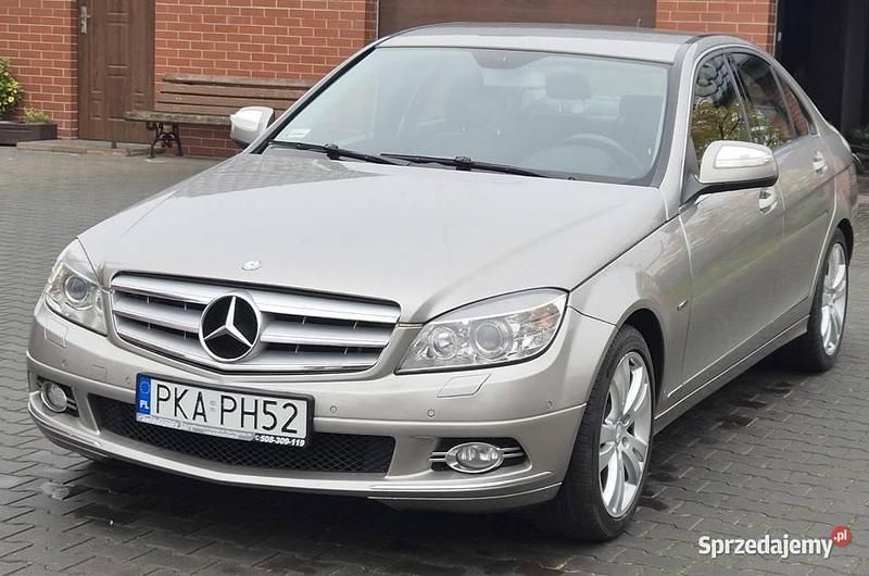 Używany Mercedes C200 2008