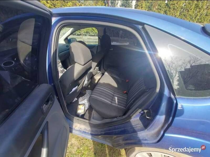 Używany Ford Focus 125 KM (91 kW) 2008 Niebieski Hatchback
