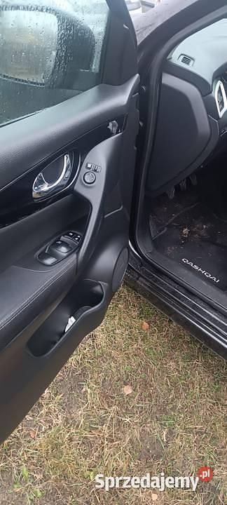 Używany Nissan Qashqai 110 KM (80 kW) 2014 Czarny SUV