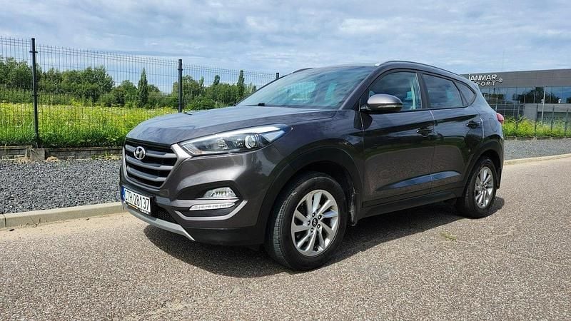 Grafitowy Używany 2016 Hyundai Tucson SUV | 40 900 zł (Super Cena) - Obraz 1/4