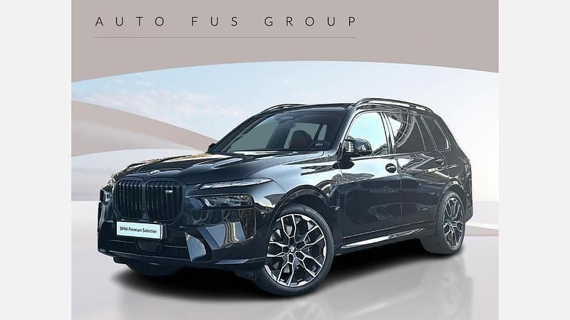Używany BMW X7 M Sport 530 KM (389 kW) 2025 Czarny szafir metalizowany SUV