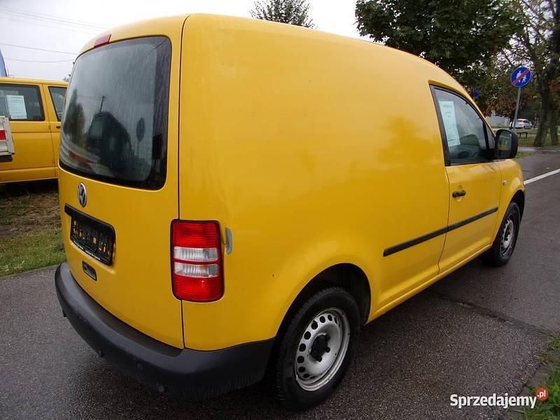 Używany VW Caddy 102 KM (75 kW) 2012 Złoty Minivan