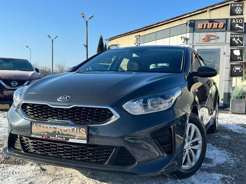 Szary (metalik) Używany 2019 Kia Ceed Hatchback | 45 900 zł (Uczciwa cena) - Obraz 1/4