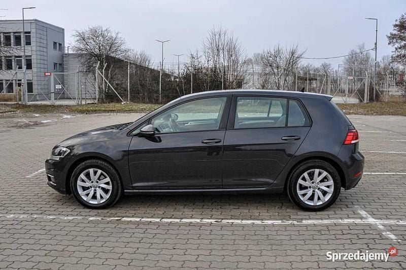 Używany 2017 VW Golf VII R | 37 900 zł (Dobra cena) - Obraz 1/4