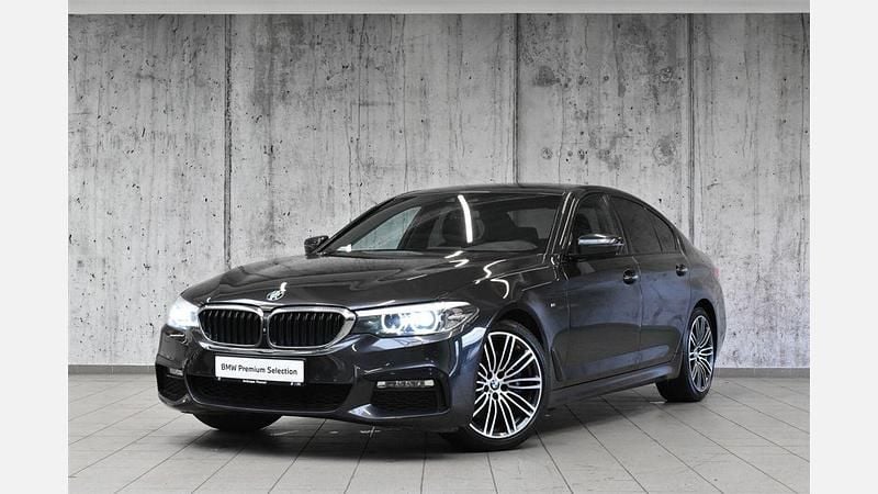 Sophisto grey brillant effect Używany 2017 BMW 530 Shadowline Sedan/Limuzyna | 105 800 zł (Dobra cena) - Obraz 1/3