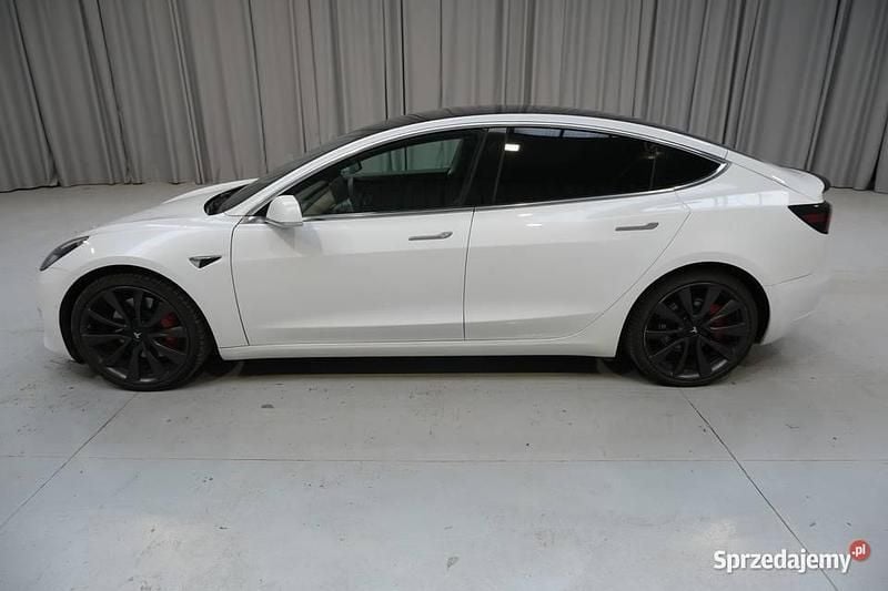 Używany 2020 Tesla Model 3 Sedan/Limuzyna | 96 002 zł - Obraz 1/4