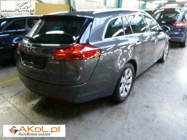 Używany Opel Insignia 131 KM (96 kW) 2011 Inny Sedan/Limuzyna