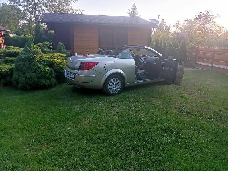 Używany Renault Mégane Cabriolet 2008 Żółtozłoty Kabriolet