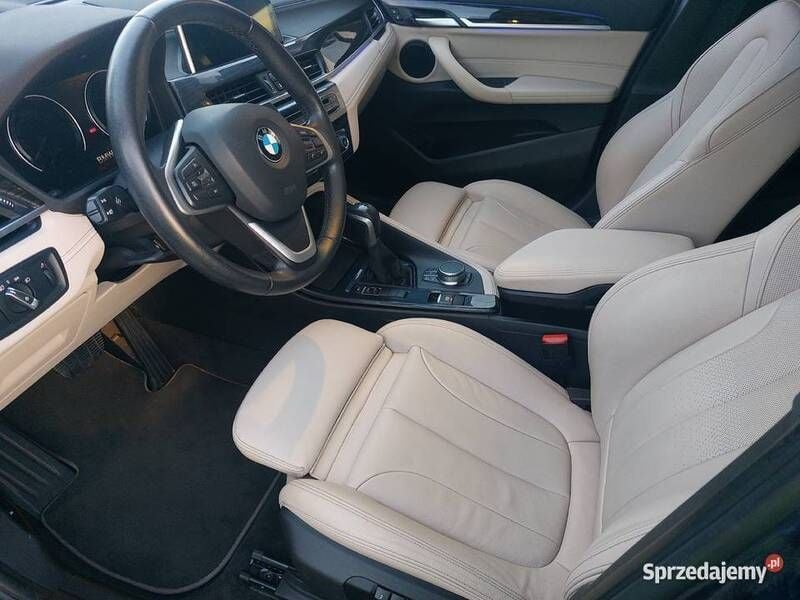 Granatowy Używany 2018 BMW X2 SUV | 108 000 zł (Uczciwa cena) - Obraz 1/4
