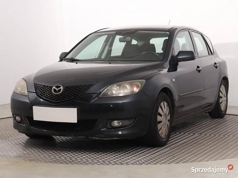 Używany Mazda 3 105 KM (77 kW) 2005 Zielony Hatchback