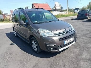 Brązowy Używany 2018 Citroën Berlingo Minivan | 37 000 zł (Dobra cena) - Obraz 1/4