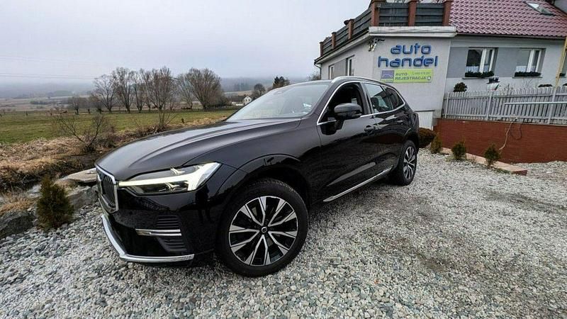 Czarny Używany 2022 Volvo XC60 SUV | 132 900 zł (Uczciwa cena) - Obraz 1/4