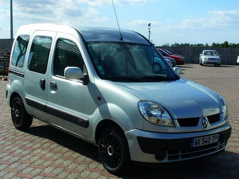 Srebrny (metalik) Używany 2004 Renault Kangoo Minivan | 13 800 zł - Obraz 1/1