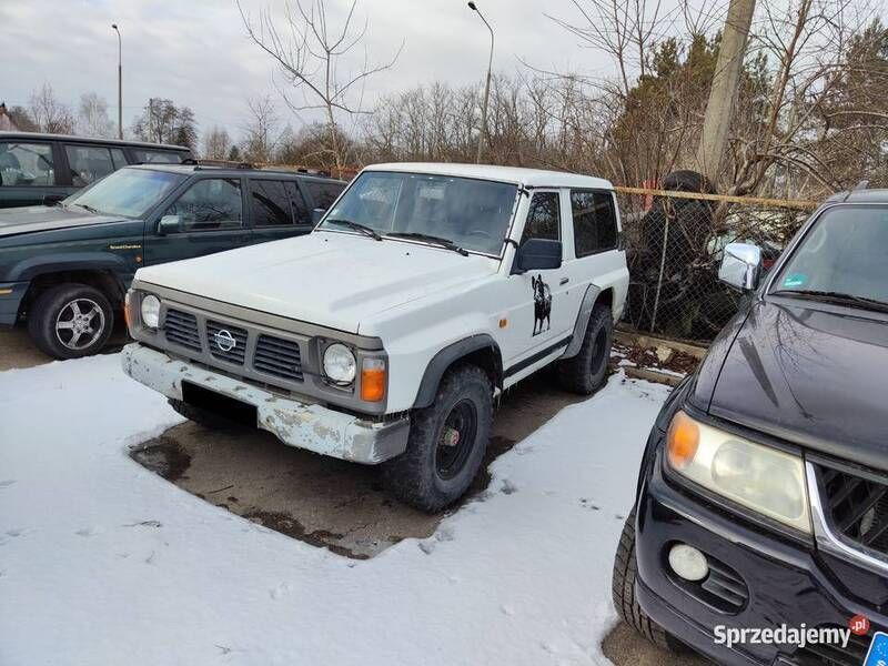 Biały Używany 1994 Nissan Patrol SUV | 34 999 zł - Obraz 1/2