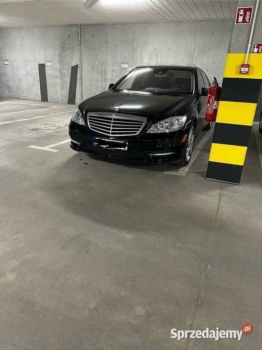Używany 2010 Mercedes S550 AMG Sedan/Limuzyna | 90 999 zł - Obraz 1/4